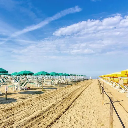 Beautiful In Bargecchia With Wifi